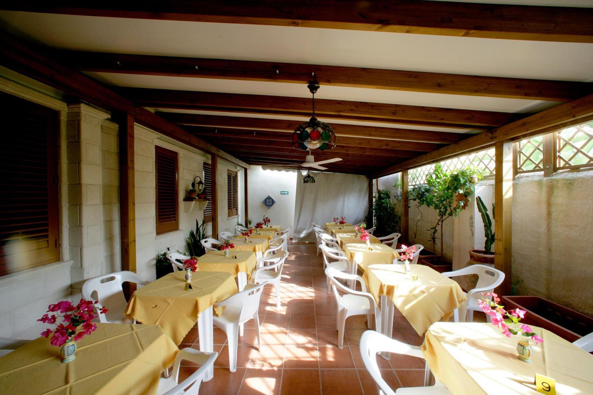 Hotel Bouganville
